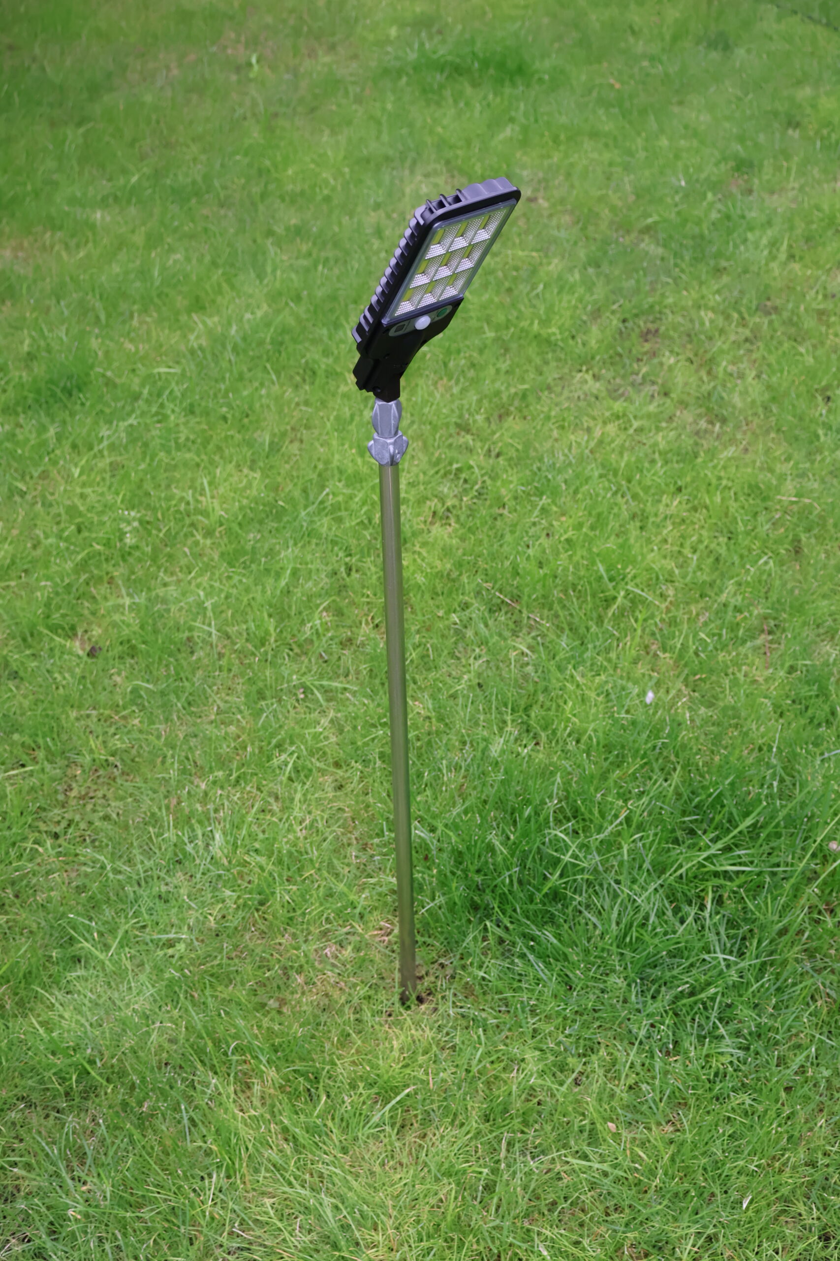 Lampa Solarna Wkręcana w Podpórkę - WJFR-LightPoint - obrazek 5